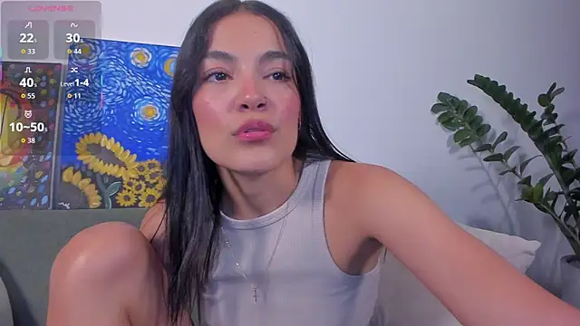 Snapshot of TIFFANYRUSSO chatting on March 3, 2026, 5:46 am TIFFANYRUSSO online show from March 3, 2026, 5:46 am