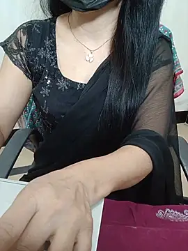 Snapshot of Chanchal--Navya chatting on July 12, 2026, 6:21 pm Chanchal--Navya online show from July 12, 2026, 6:21 pm