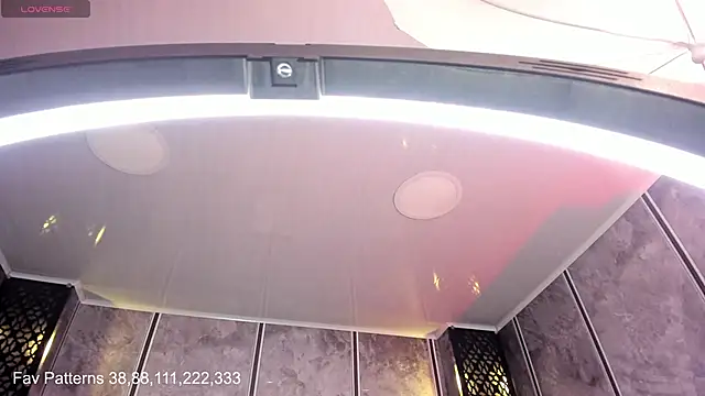 Amaraa Lewis online show from February 4, 2025, 12:11 pm