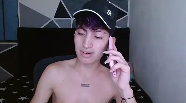 littlextreme online show from December 29, 2024, 3:44 am