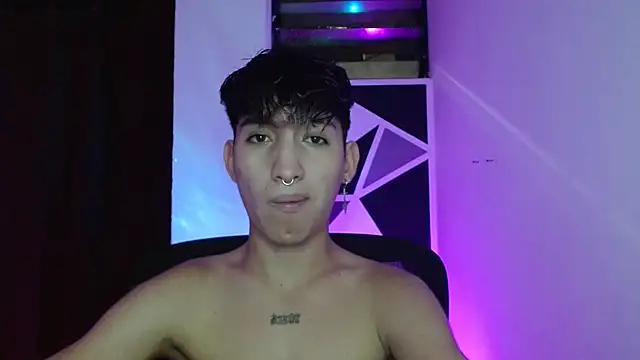 littlextreme online show from March 18, 2025, 1:21 am