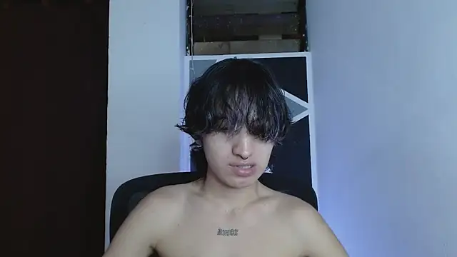 littlextreme online show from March 26, 2026, 1:33 am