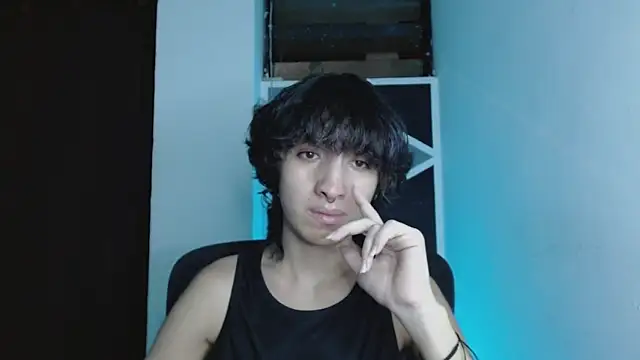 littlextreme online show from May 10, 2026, 1:44 am