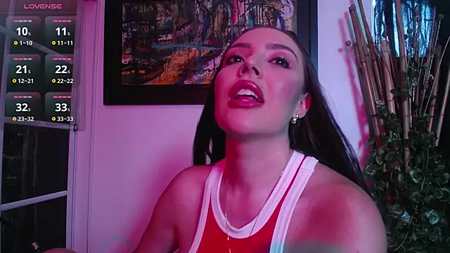 brianna 196 online show from April 11, 2026, 7:29 pm