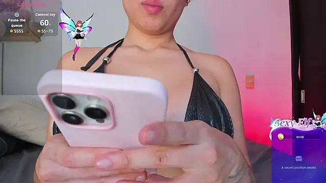kylie sexy2000 online show from May 6, 2026, 7:08 pm