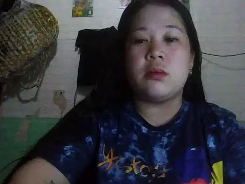 Snapshot of hotsexylyn chatting on November 13, 2025, 6:56 am hotsexylyn online show from November 13, 2025, 6:56 am