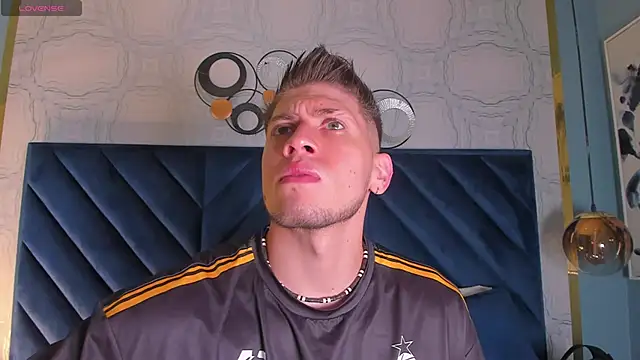 SebastianMaximoff online show from January 21, 2025, 11:56 am