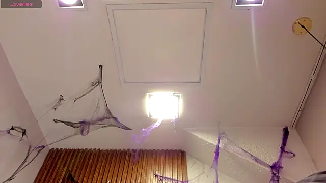 SebastianMaximoff online show from October 15, 2025, 7:47 pm