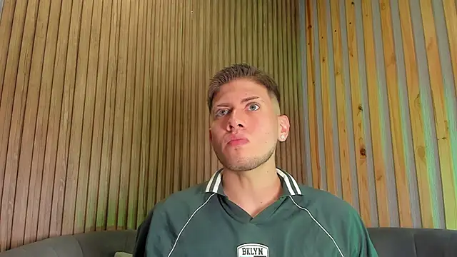 SebastianMaximoff online show from January 9, 2026, 7:37 pm