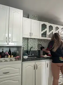 ValeriaHot69 online show from November 27, 2025, 2:52 pm