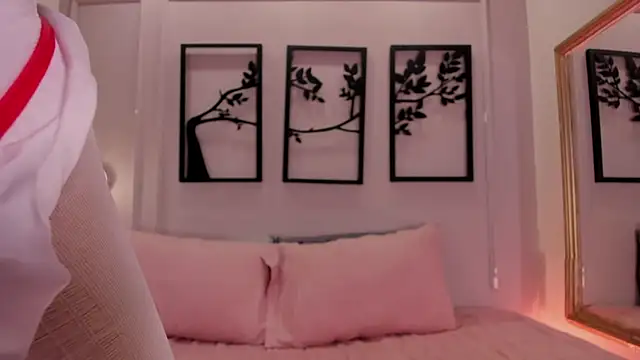 ale cam online show from October 12, 2025, 1:59 am