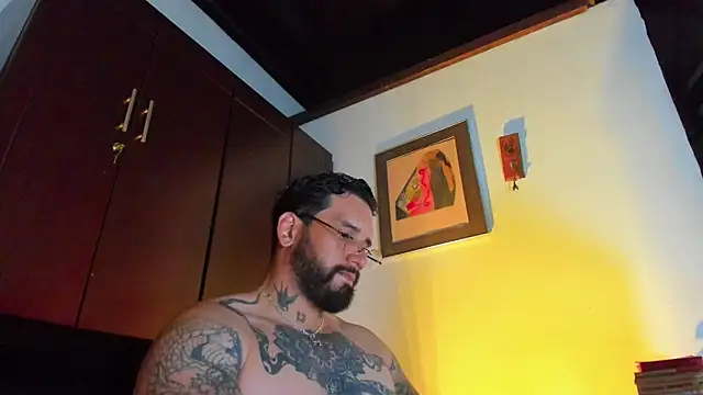 CamiloGray  online show from June 3, 2026, 1:46 pm