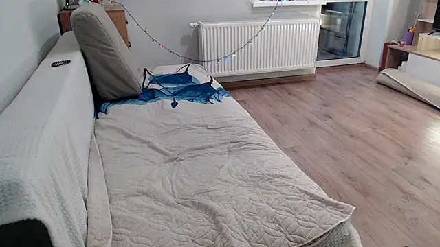 increible della online show from January 4, 2025, 10:49 am