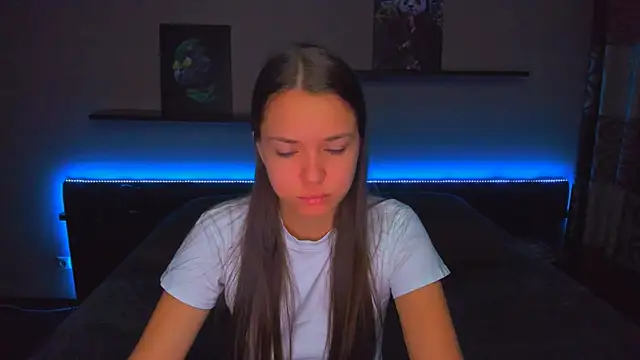 AlexaBarkley online show from November 12, 2025, 12:11 am