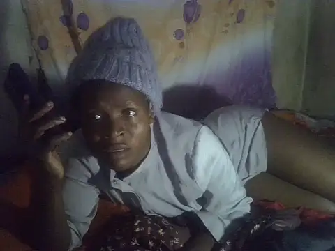 cute-shamza online show from May 21, 2026, 5:25 am