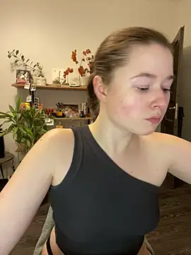 sweetest pie online show from March 5, 2025, 10:32 pm