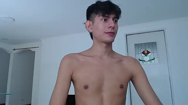 Snapshot of imdavo23 chatting on January 18, 2025, 3:59 pm imdavo23 online show from January 18, 2025, 3:59 pm