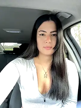 clairewntr online show from December 6, 2024, 12:49 pm