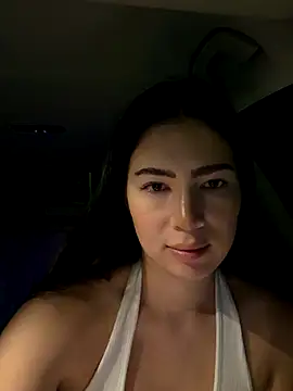 clairewntr online show from January 7, 2026, 9:06 pm