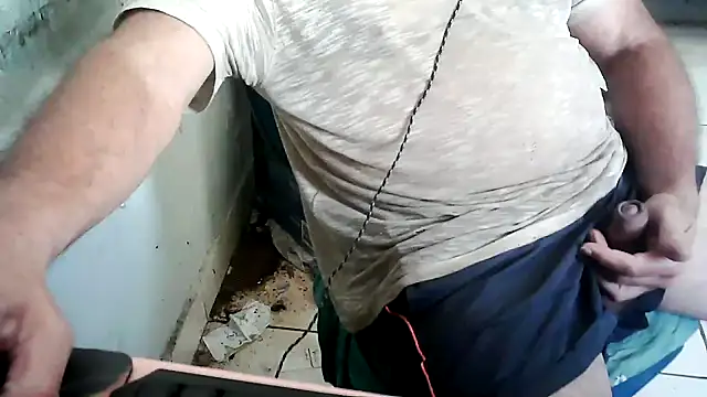 eduar570 online show from September 26, 2025, 2:43 pm