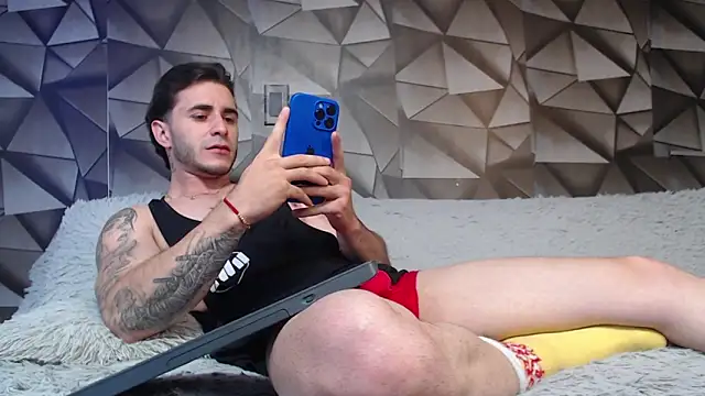 Latino stud4u online show from January 26, 2025, 12:37 am