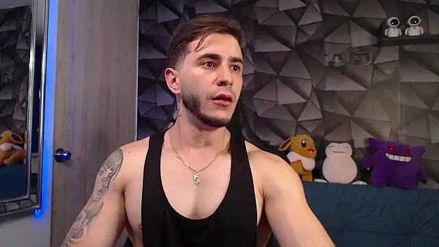 Latino stud4u online show from October 22, 2025, 1:17 am