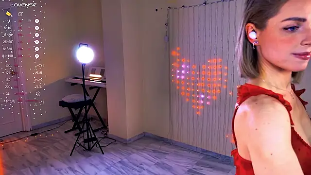 Snapshot of Arielle__03 chatting on February 15, 2026, 12:40 am Arielle 03 online show from February 15, 2026, 12:40 am