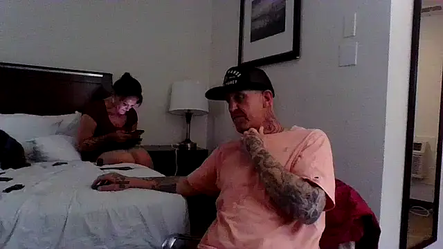 Snapshot of CAMINCHANCE chatting on April 16, 2026, 3:18 am CAMINCHANCE online show from April 16, 2026, 3:18 am