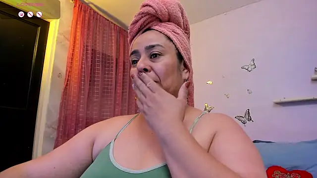 agathaxxx-69 online show from February 26, 2026, 7:24 pm