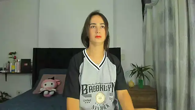 Snapshot of AndreaStivens chatting on September 16, 2025, 8:15 am AndreaStivens online show from September 16, 2025, 8:15 am