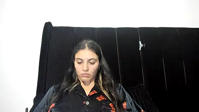 Snapshot of mariecam420 chatting on June 9, 2026, 3:51 am mariecam420 online show from June 9, 2026, 3:51 am