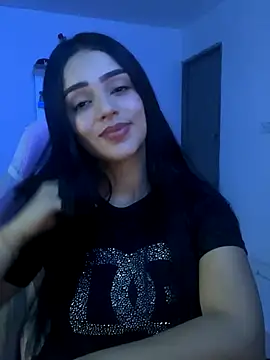 anniehart online show from December 16, 2025, 1:43 am