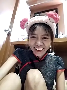 Little suzy5 online show from June 9, 2026, 1:50 am