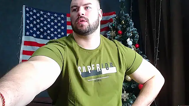 Snapshot of muscularjohnforuX chatting on January 20, 2025, 7:04 am muscularjohnforuX online show from January 20, 2025, 7:04 am