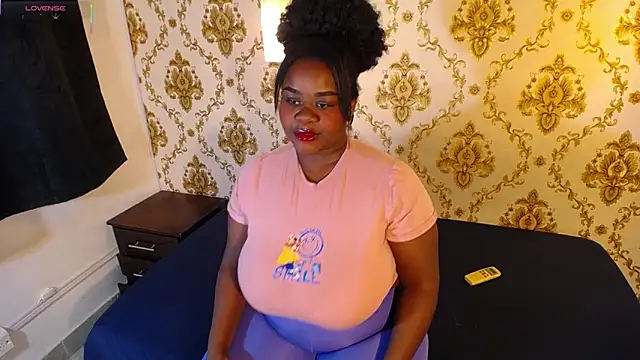 Snapshot of KARATIBBY_COX chatting on March 28, 2026, 12:38 pm KARATIBBY COX online show from March 28, 2026, 12:38 pm