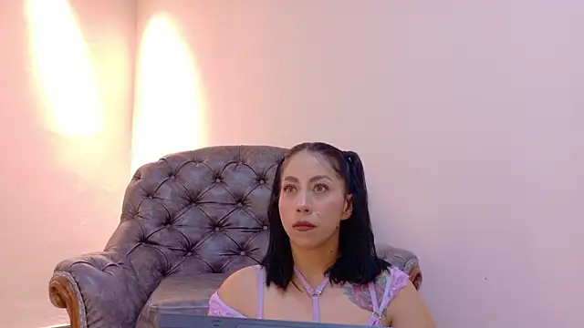 niky smit online show from February 9, 2026, 11:25 am