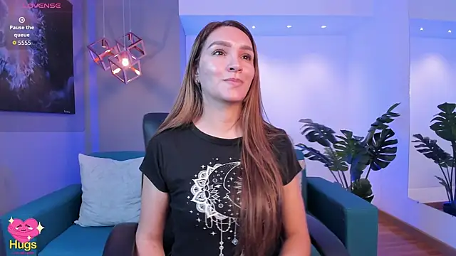 miataylorr1 online show from November 12, 2025, 12:38 pm