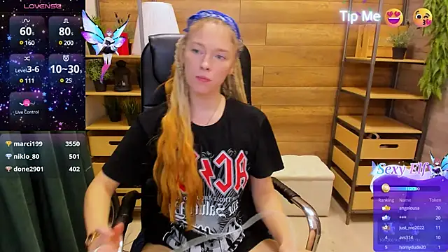 Snapshot of _fiona_Love chatting on February 3, 2025, 3:31 am  fiona Love online show from February 3, 2025, 3:31 am