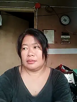 lickmepussy21 online show from November 28, 2025, 9:50 pm