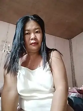 Snapshot of lickmepussy21 chatting on July 5, 2026, 1:51 pm lickmepussy21 online show from July 5, 2026, 1:51 pm