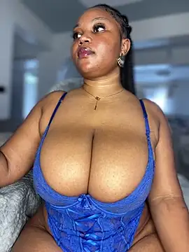 Hyra Ari online show from March 4, 2026, 10:32 am