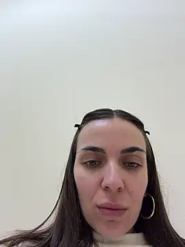 Bad Giorgia online show from December 17, 2025, 1:17 pm