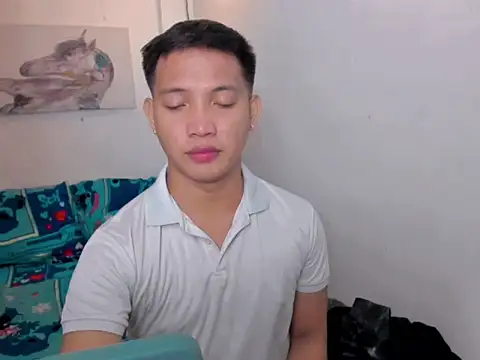 xSebastian19 online show from December 22, 2025, 10:29 pm