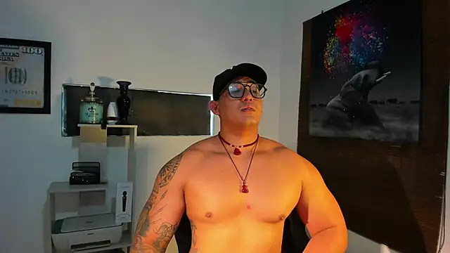 Snapshot of Colton_Massif chatting on January 15, 2025, 12:36 pm Colton Massif online show from January 15, 2025, 12:36 pm