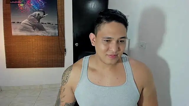 Snapshot of Colton_Massif chatting on March 19, 2025, 2:27 am Colton Massif online show from March 19, 2025, 2:27 am