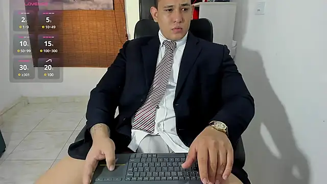 Snapshot of Colton_Massif chatting on March 20, 2025, 3:02 am Colton Massif online show from March 20, 2025, 3:02 am