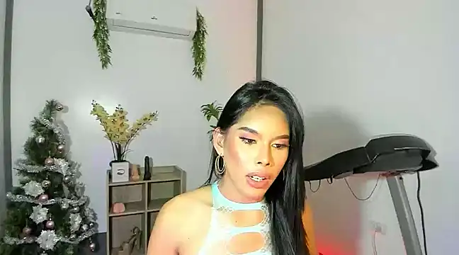 SweetlikeCandee online show from December 6, 2024, 10:49 am