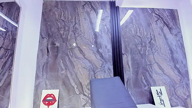 Snapshot of HellenJohansson chatting on October 22, 2025, 7:13 pm HellenJohansson online show from October 22, 2025, 7:13 pm