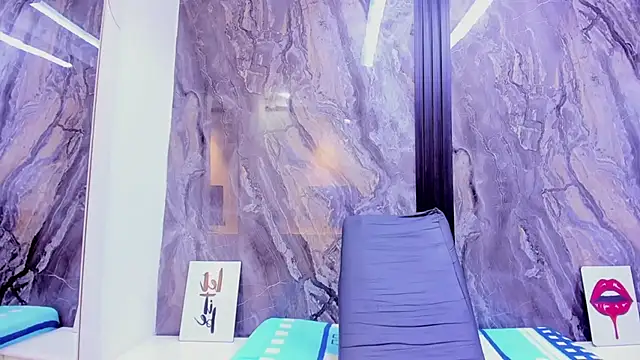 Snapshot of HellenJohansson chatting on February 6, 2026, 7:39 pm HellenJohansson online show from February 6, 2026, 7:39 pm