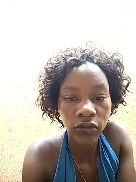 Snapshot of Petite_li chatting on January 9, 2026, 5:43 am Petite li online show from January 9, 2026, 5:43 am